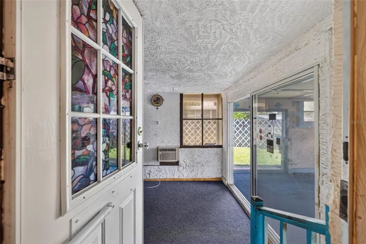 Exit to closed in bonus room