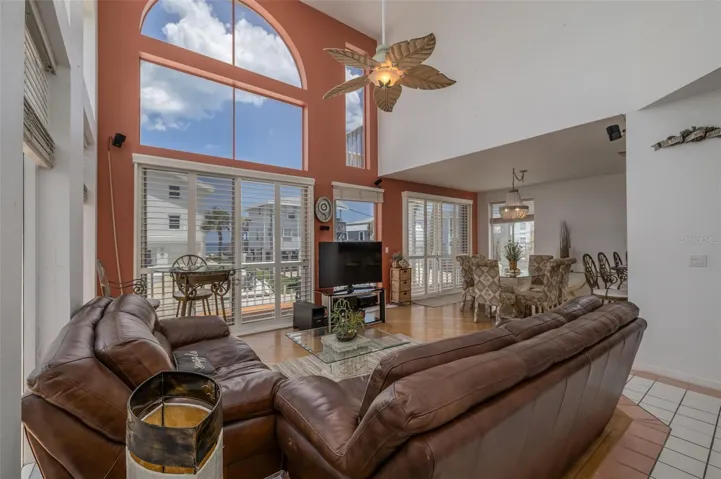 Soaring ceilings in living areas & lots of windows!