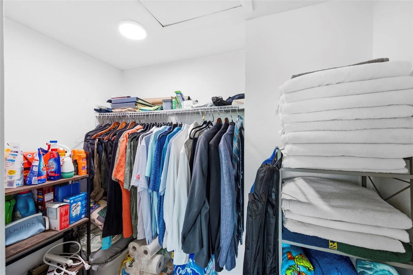 Walk-in closet