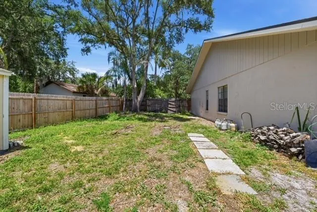 Side yard 2