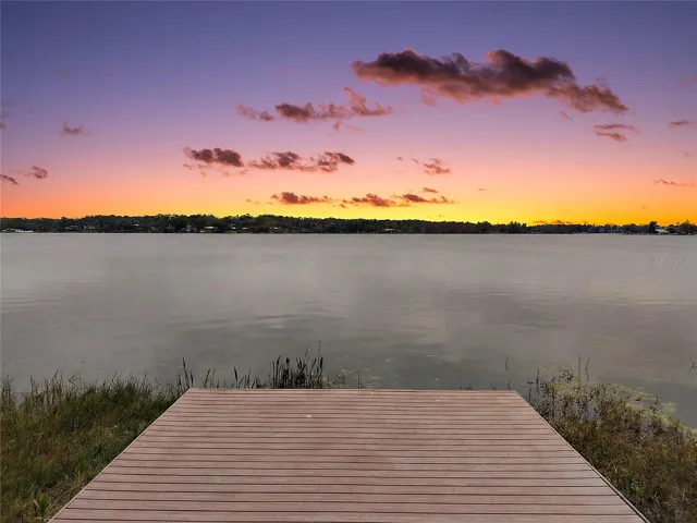 Dock