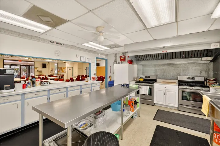 Clubhouse Community Kitchen
