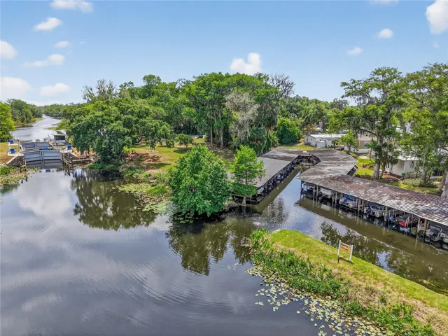 Drone of Locks at Haines Creek/Community Marina