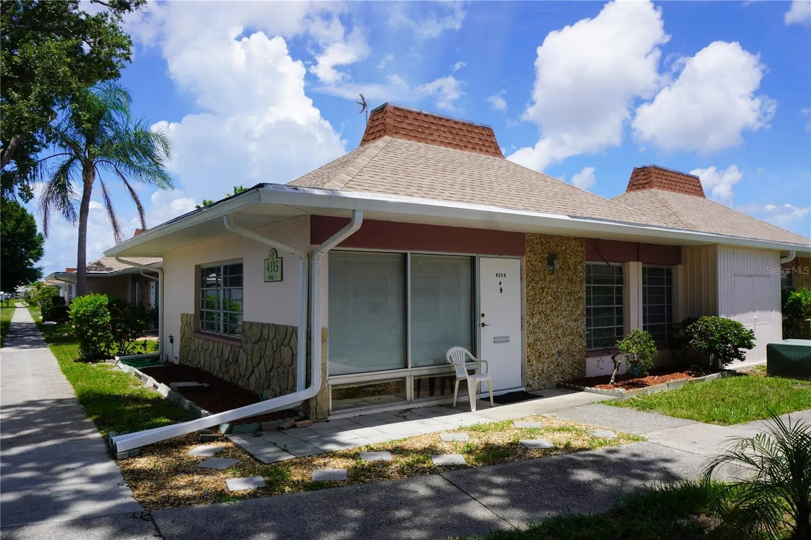 4315 Tahitian Gardens unit H