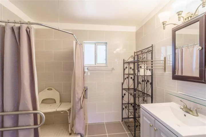 Primary bath with large shower
