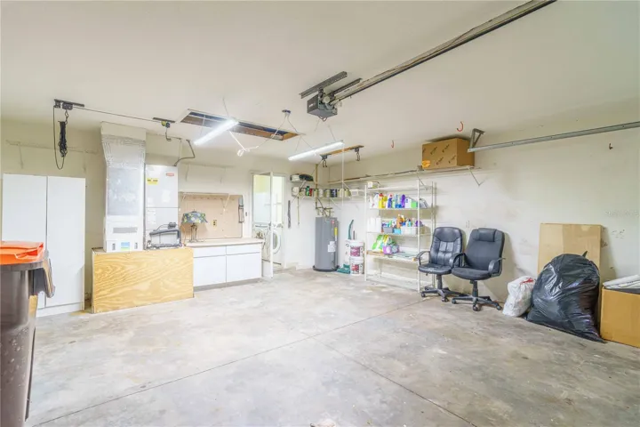 Shelvng in 2 car garage
