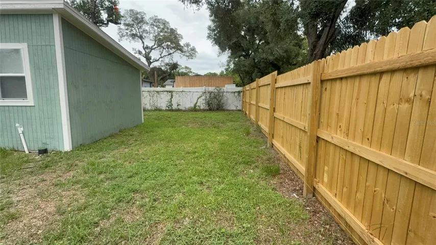 Studio Private yard