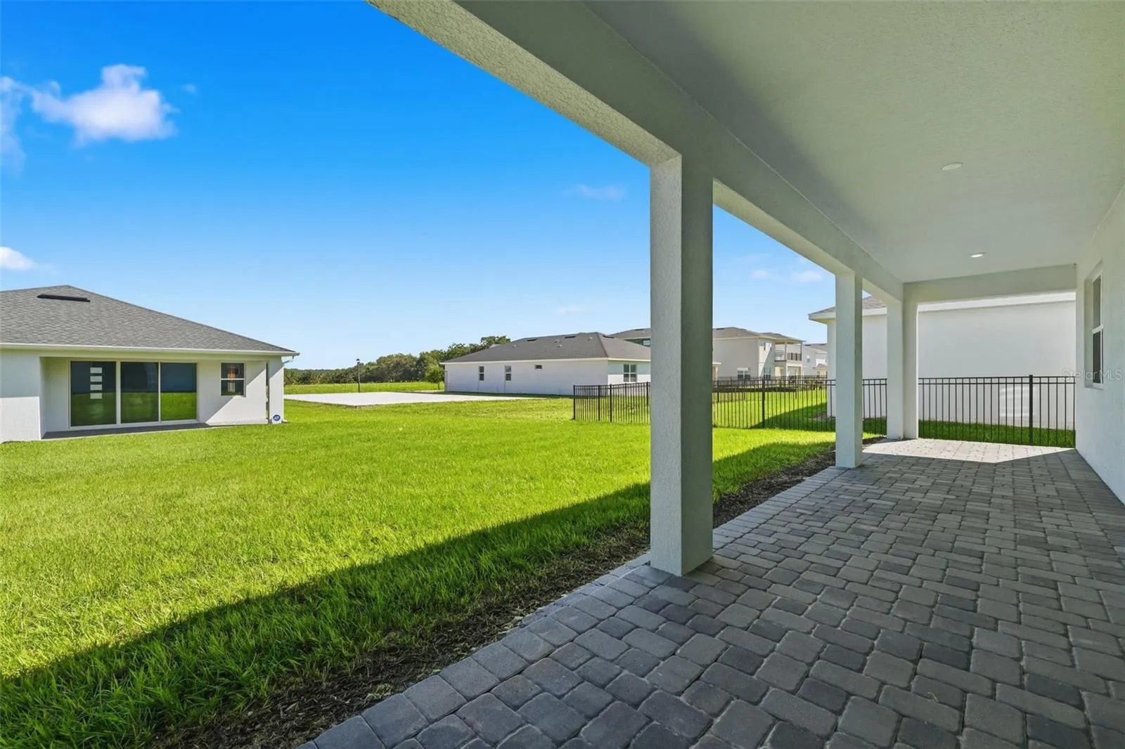 40' covered lanai