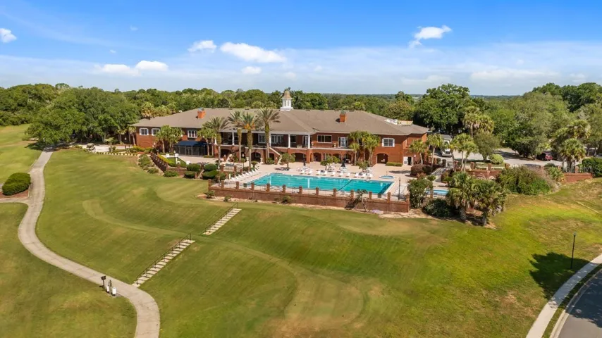 Country Club