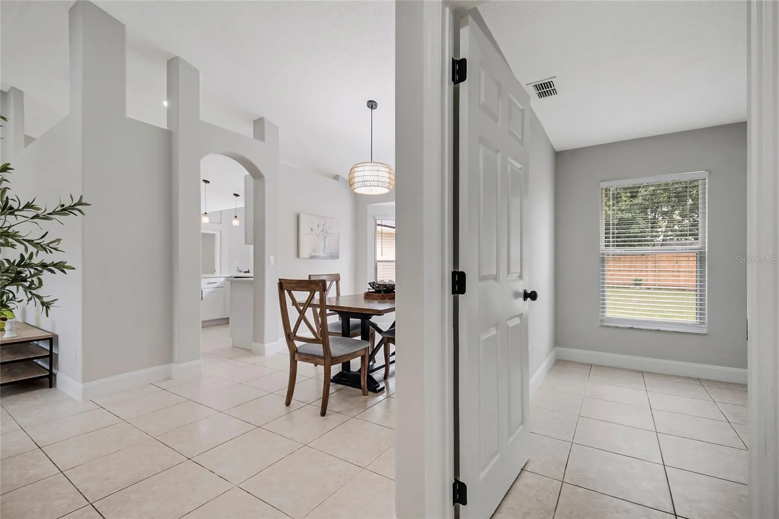 Dining Room/ Bedroom 2