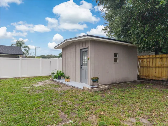 Shed