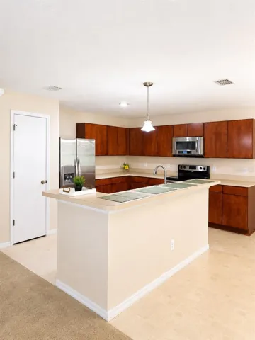 Kitchen Breakfast Bar