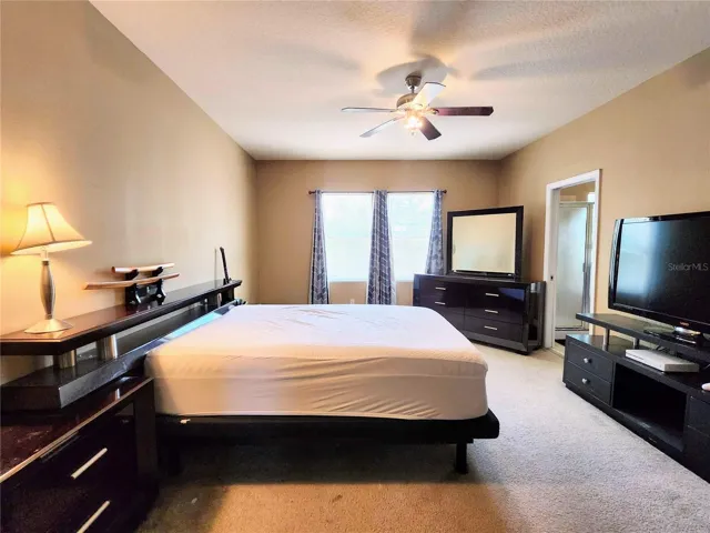 Primary suite