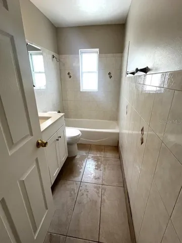 GUEST BATH - ANOTHER VIEW