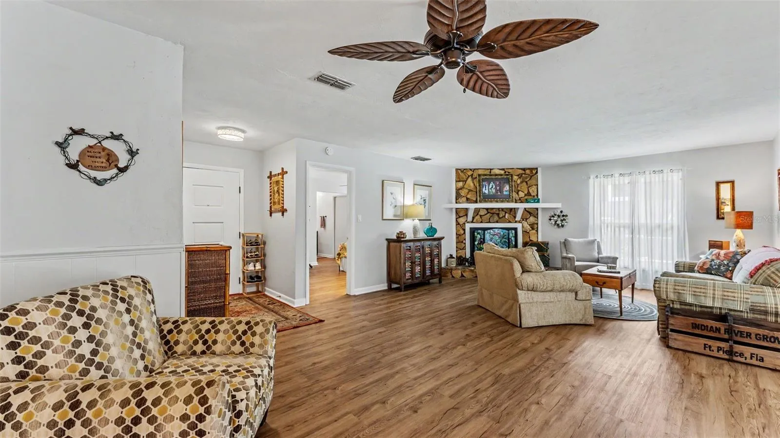422 Willow Run, Lakeland, Florida 33813 — photo 27