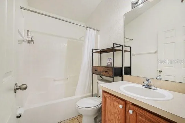 Guest Bathroom