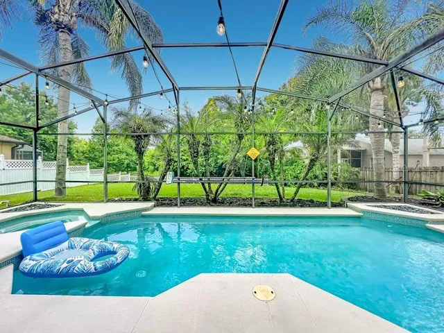 Screened Pool Enclosure