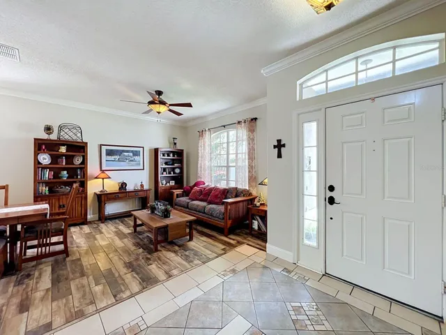 Foyer entry