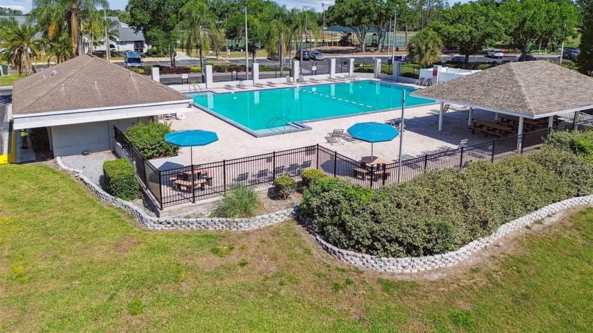 Master HOA Pool 2