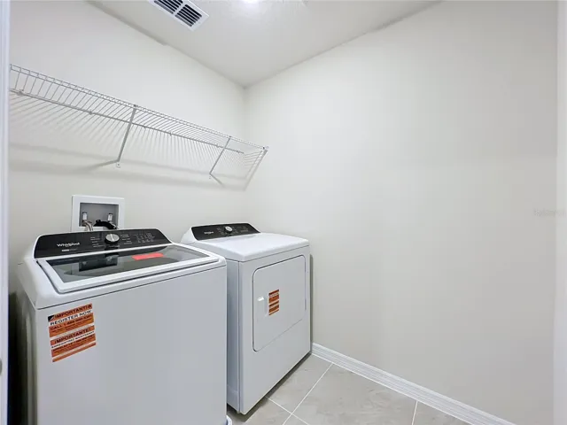 Laundry room, 2nd Floor