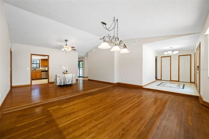 Living Room / Dining Room