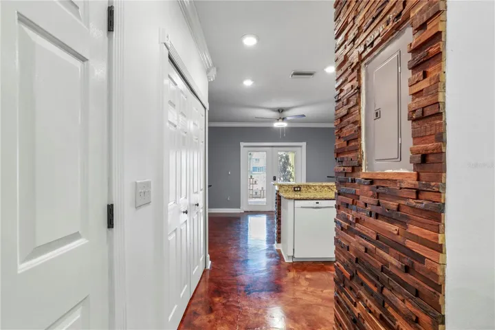 Kitchen Entrance