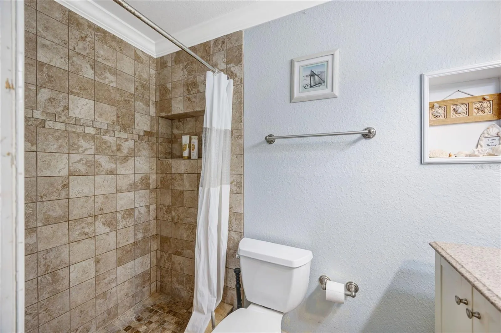 Bath suite 2
