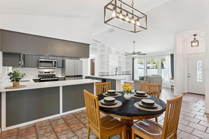 Kitchen, dining room