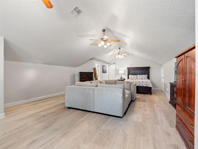 Bonus Room