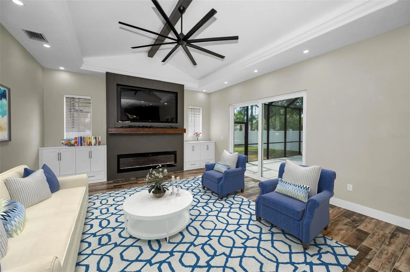 Massive family room