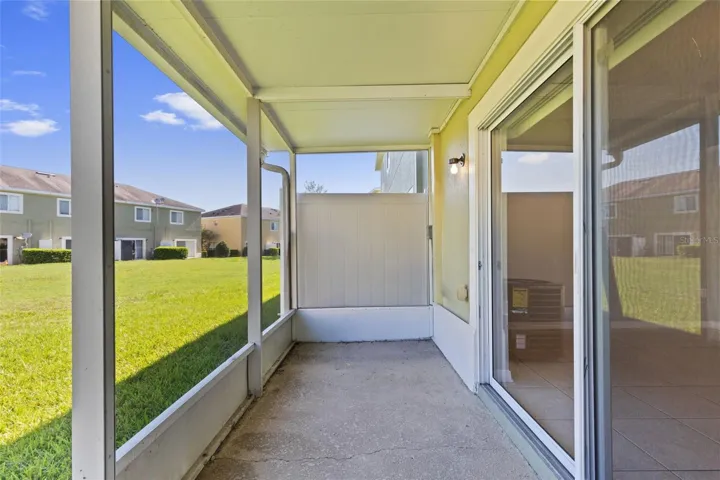 Rear Lanai- Covered &amp; Screened