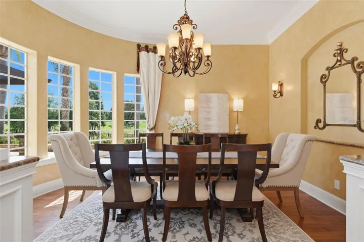 Dining Rm
