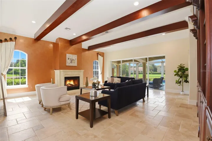 Living Rm