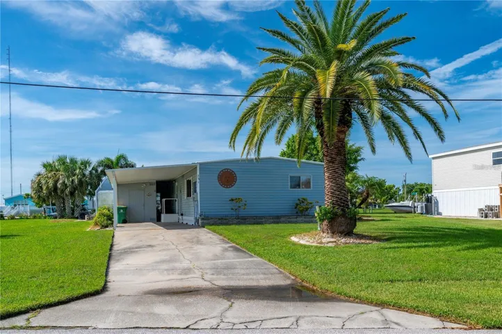 2/2/2 POOl Home