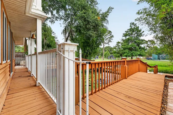 Dock/Deck