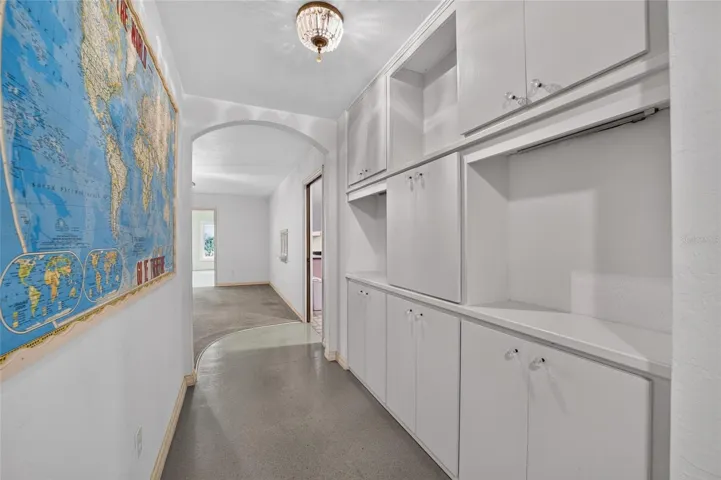 Butler Pantry