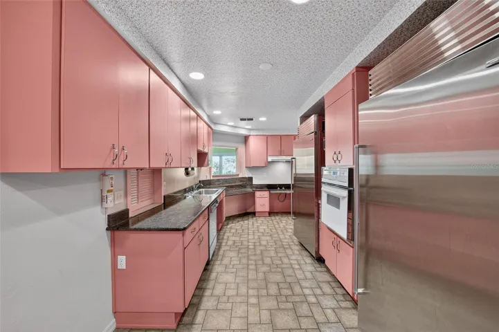 Primary Kitchen