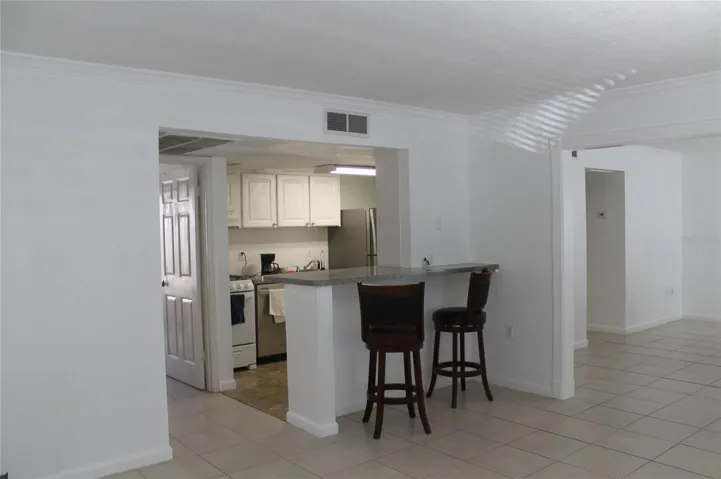 Kitchen Bar Seating Area