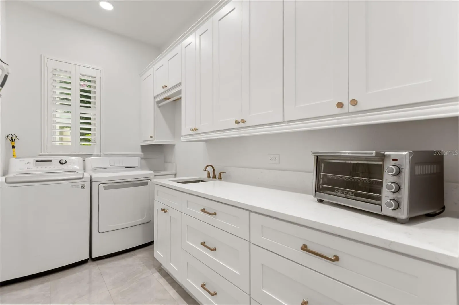 Butler's Pantry