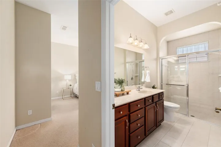 bathroom off bedroom 3