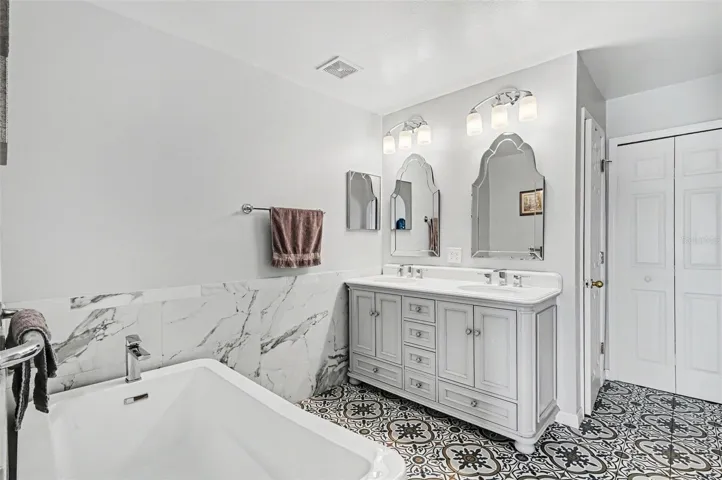 Gorgeous Primary bathroom