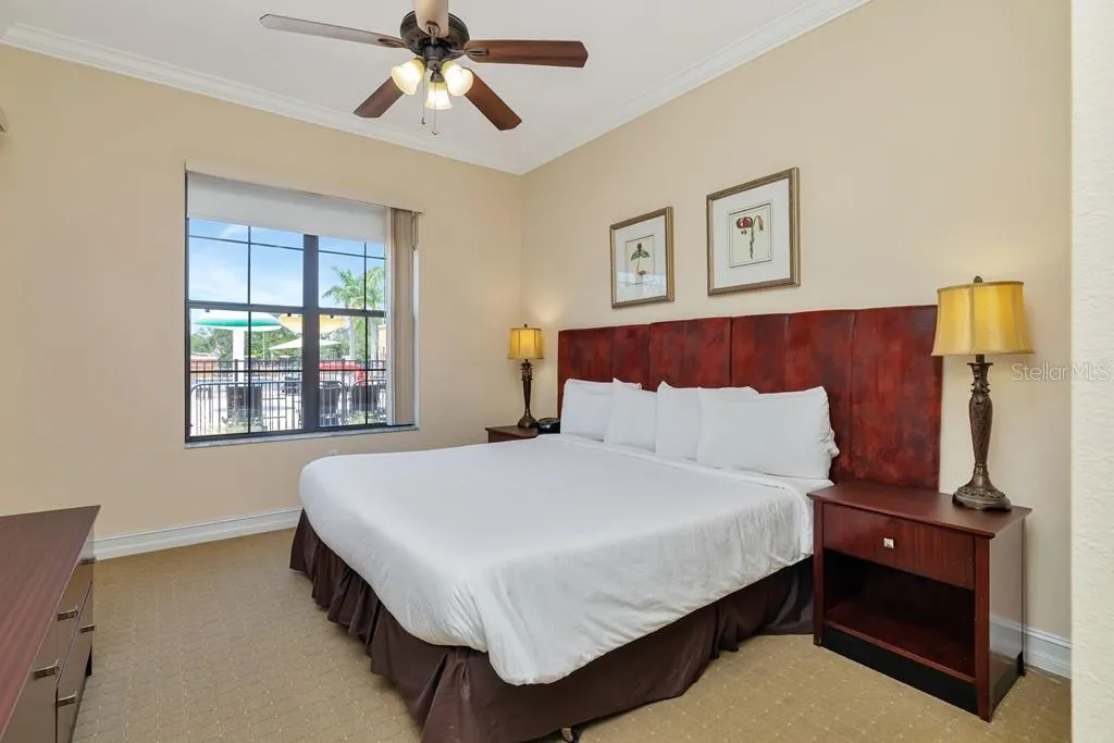 Master bedroom King Bed