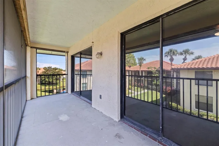 Screened-in porch