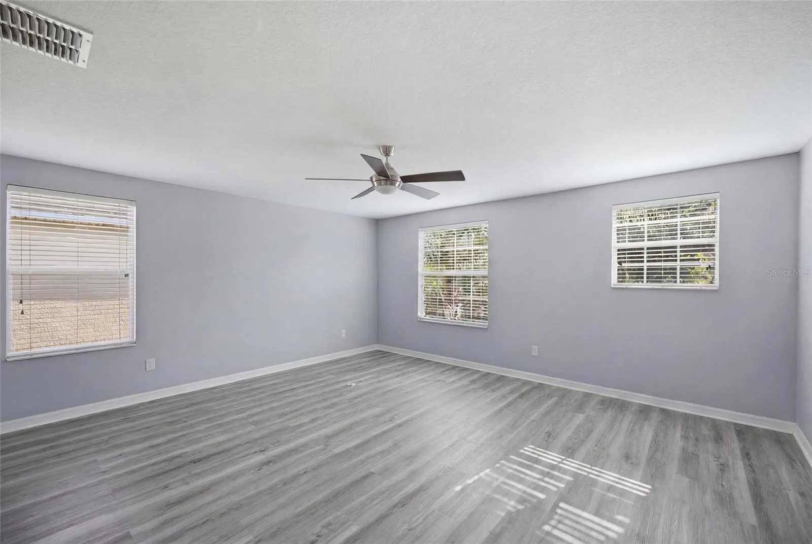 Upstairs Bonus Room