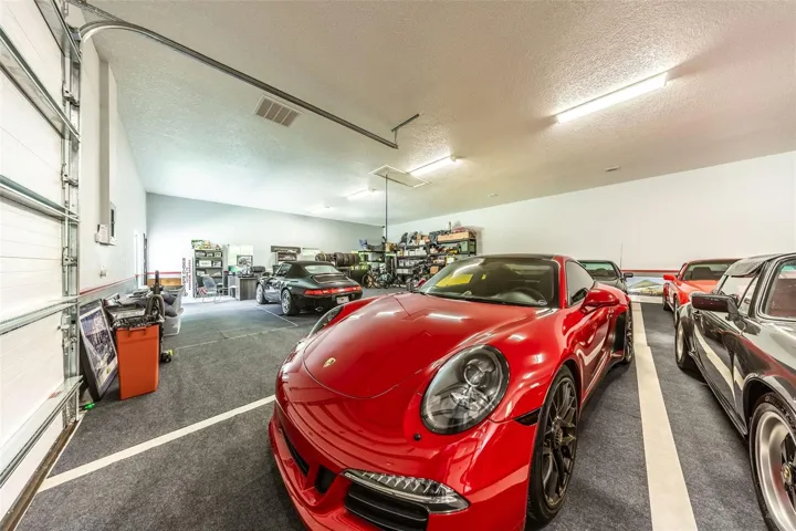 Detached air conditioned garage