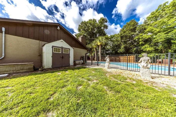 Side yard