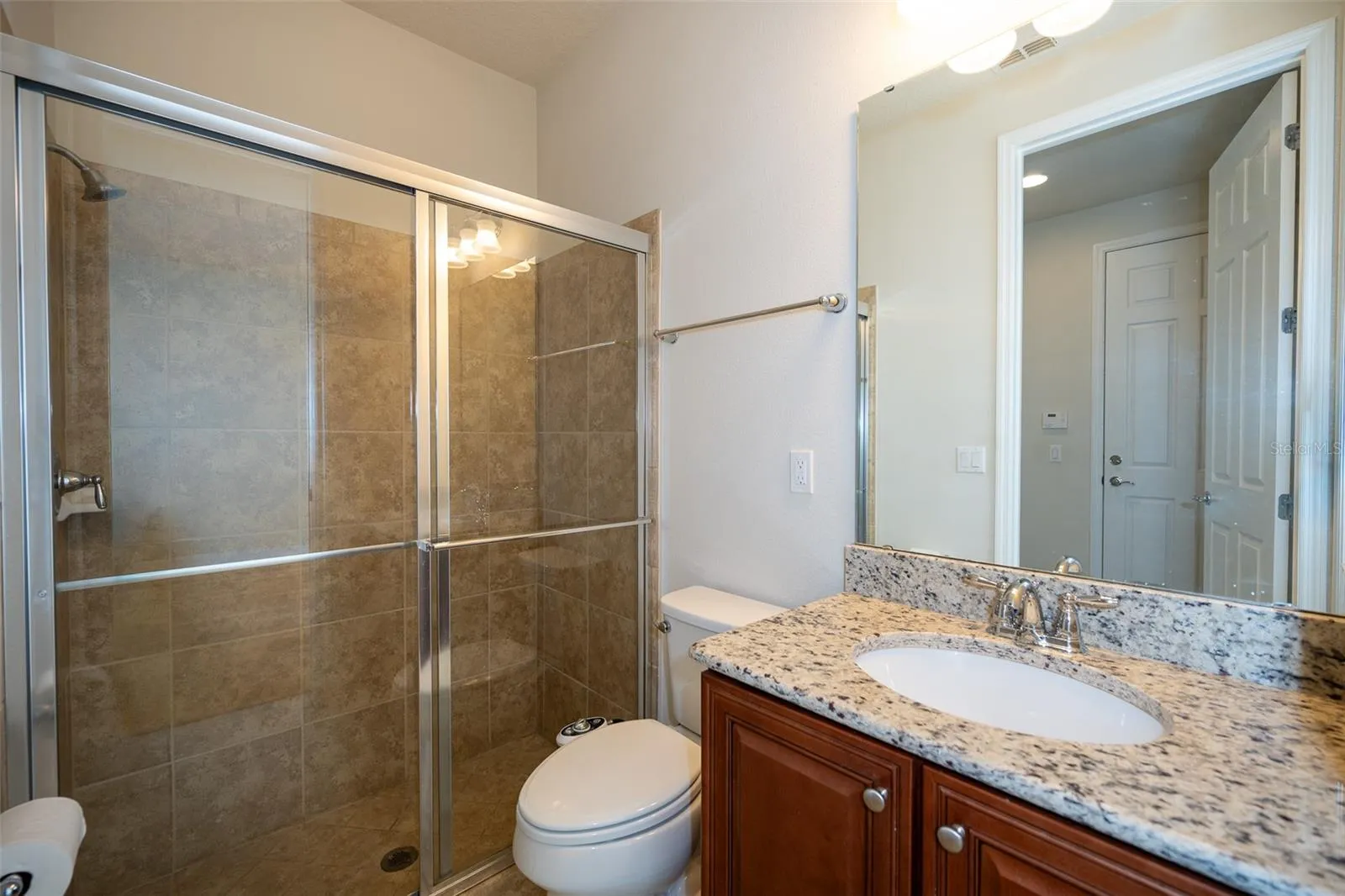 Down Stair Full Bathroom