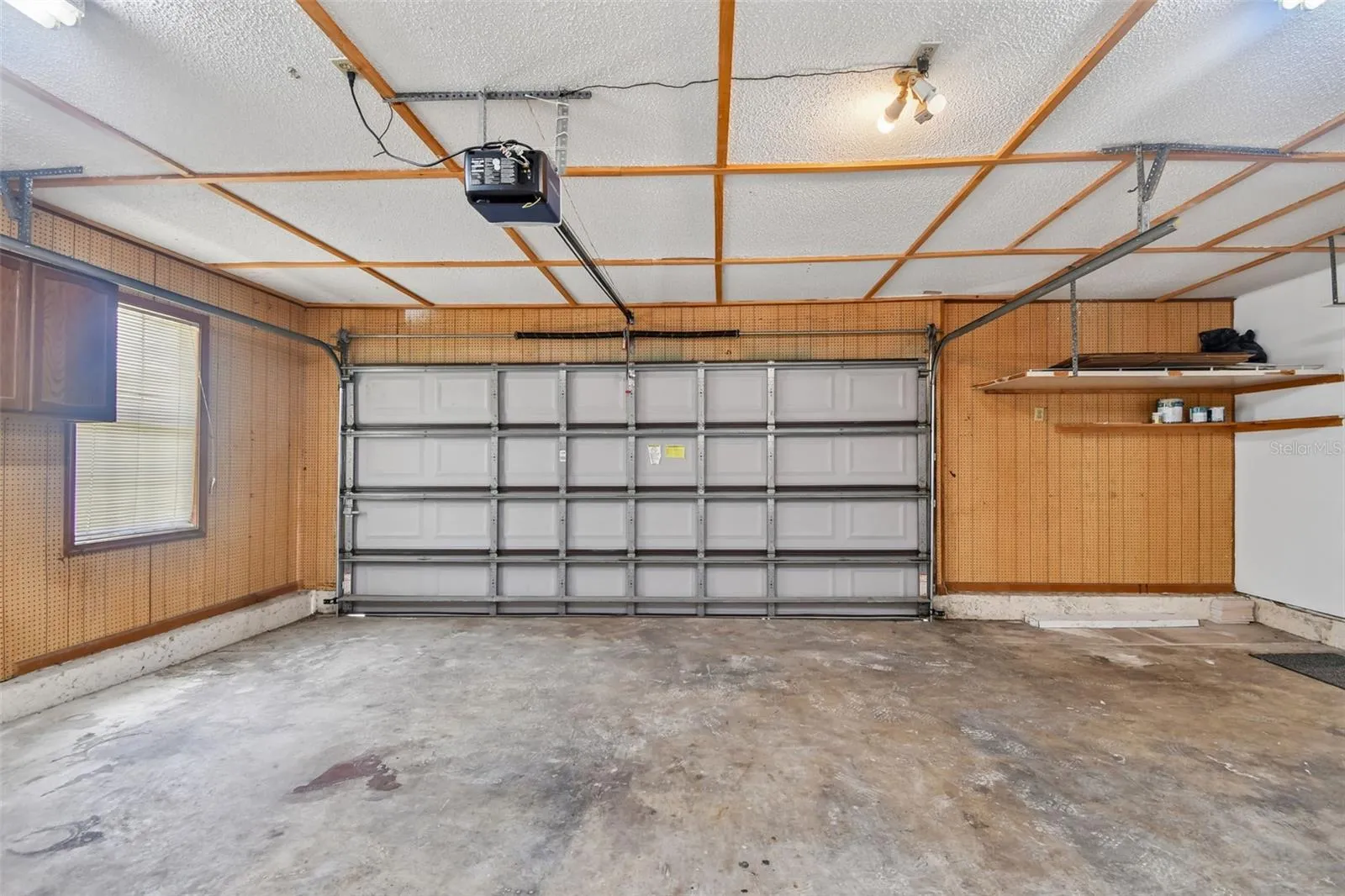 Oversized Garage