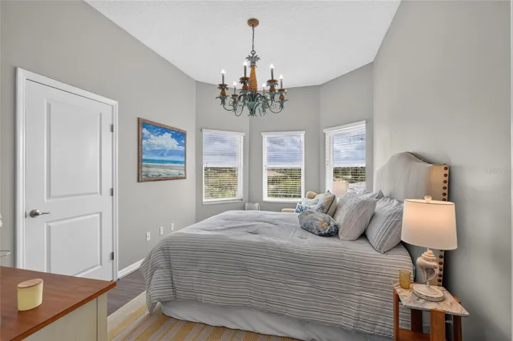 GUEST BEDROOM 2 - FLOOR 2