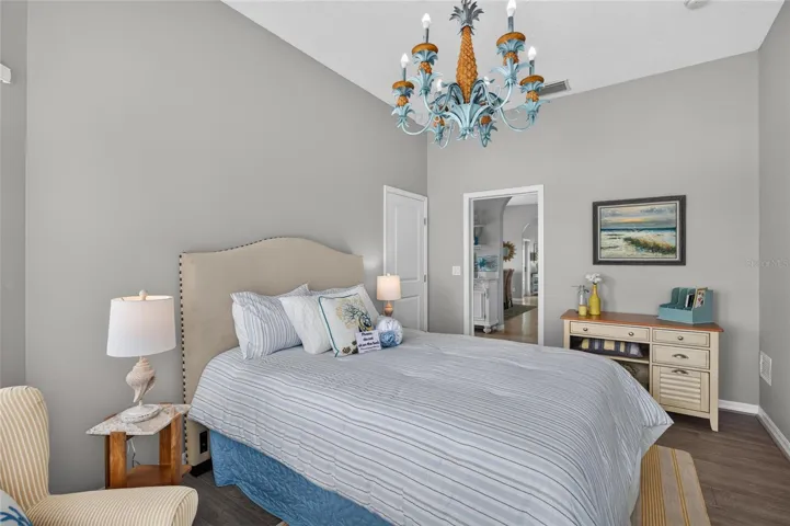 GUEST BEDROOM 3 - FLOOR 2